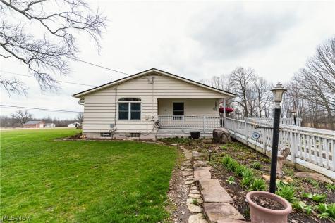 6401 Moff Road Atwater OH 44201