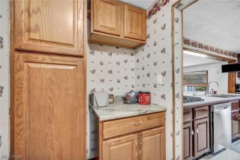 1980 Wadsworth Road Norton OH 44203