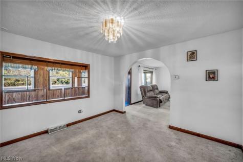 1980 Wadsworth Road Norton OH 44203
