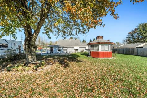 1980 Wadsworth Road Norton OH 44203