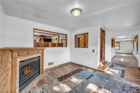 1980 Wadsworth Road Norton OH 44203