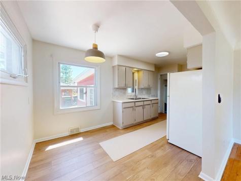 1713 Empire Road Wickliffe OH 44092