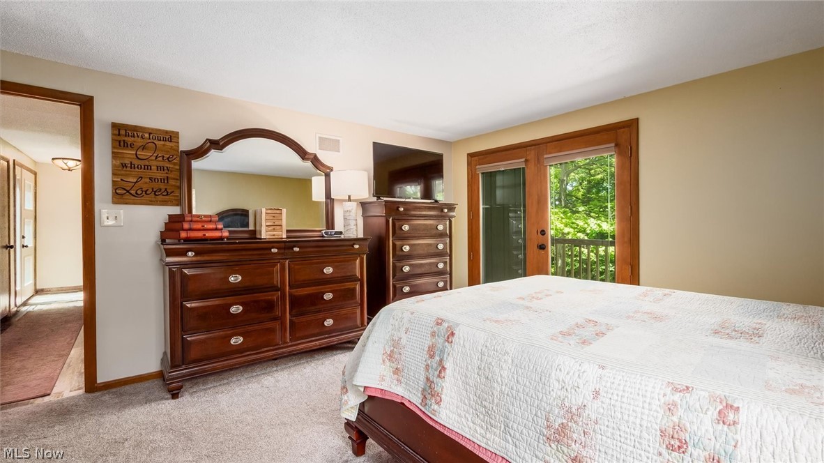 10383 Twin Oaks Drive Cambridge OH 43725