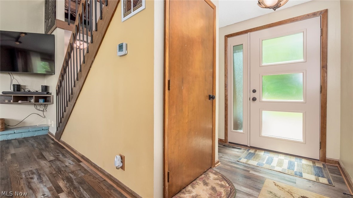 10383 Twin Oaks Drive Cambridge OH 43725