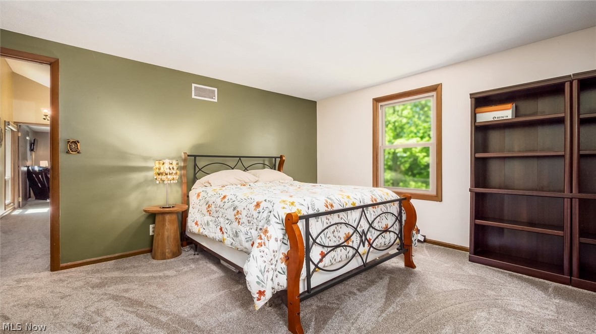 10383 Twin Oaks Drive Cambridge OH 43725