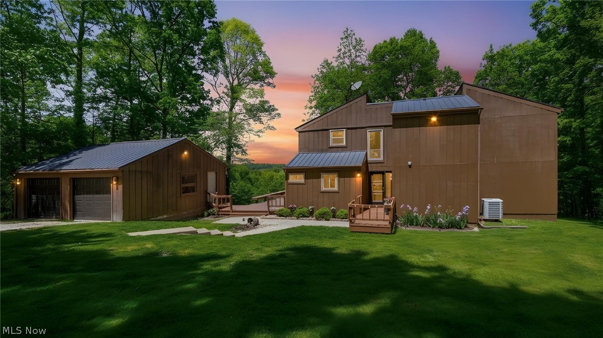 10383 Twin Oaks Drive Cambridge OH 43725