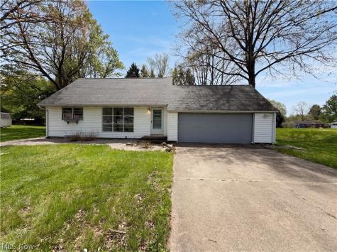1064 Munroe Falls Kent Road Kent OH 44240