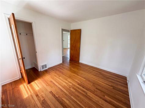 1064 Munroe Falls Kent Road Kent OH 44240