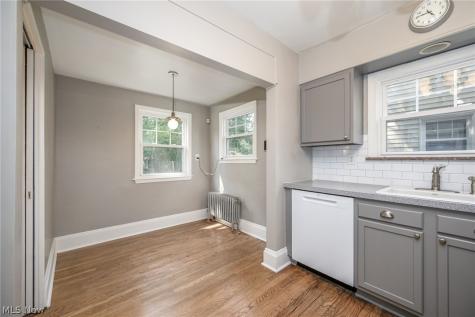 3534 Cedarbrook Road University Heights OH 44118