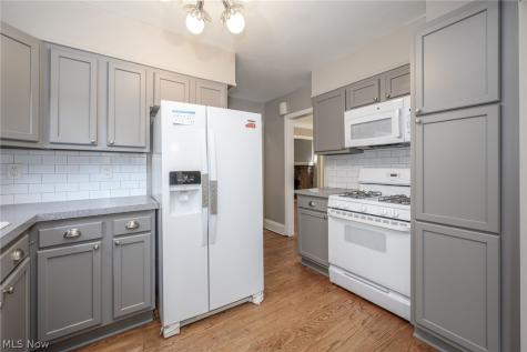 3534 Cedarbrook Road University Heights OH 44118