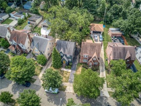 3534 Cedarbrook Road University Heights OH 44118