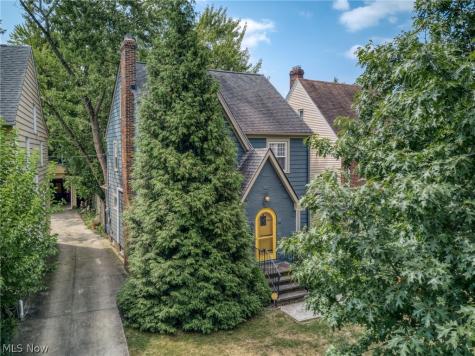 3534 Cedarbrook Road University Heights OH 44118
