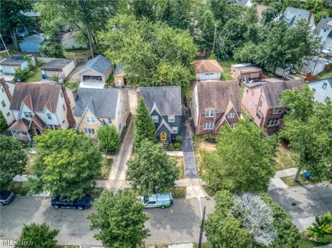 3534 Cedarbrook Road University Heights OH 44118