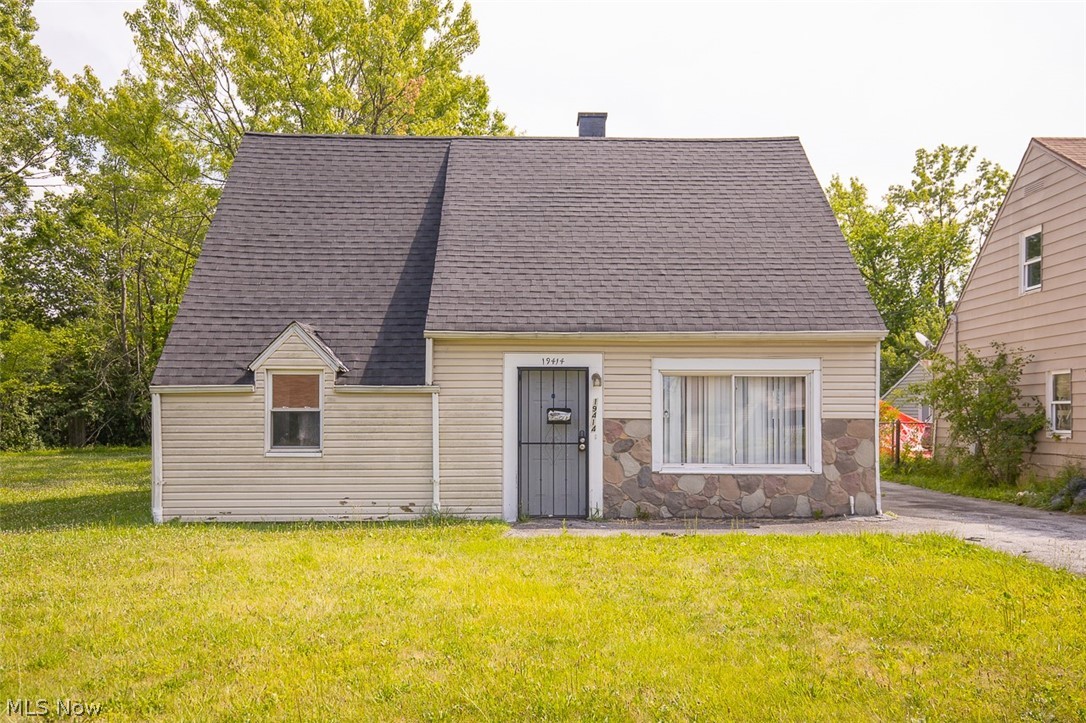 19414 Longbrook Road Warrensville Heights OH 44128