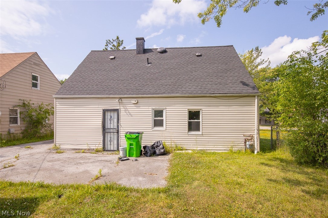 19414 Longbrook Road Warrensville Heights OH 44128