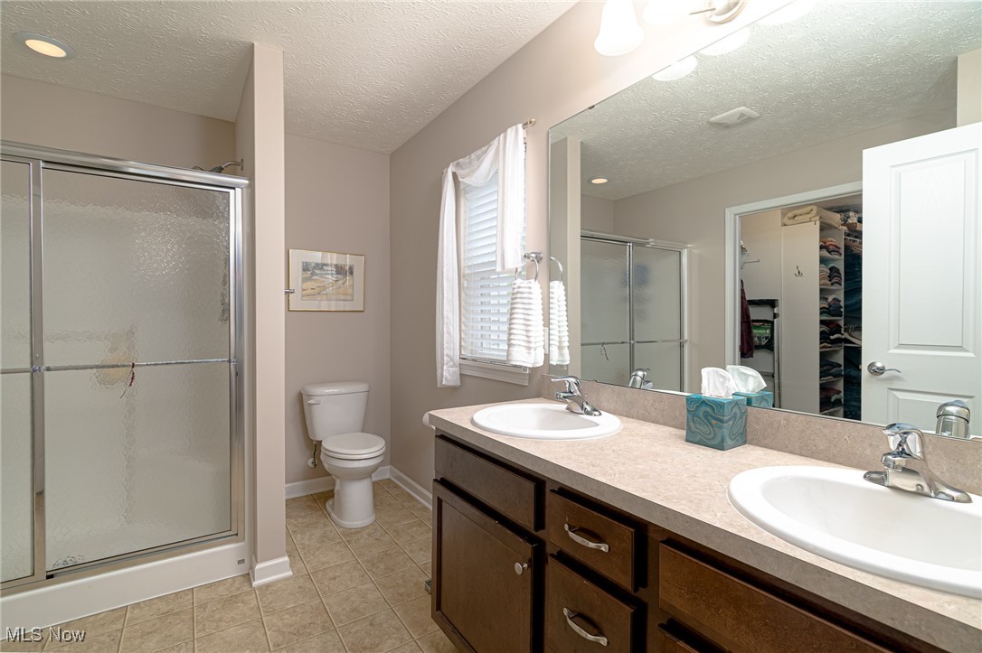 5288 Spruce Pointe Lane Brunswick OH 44212