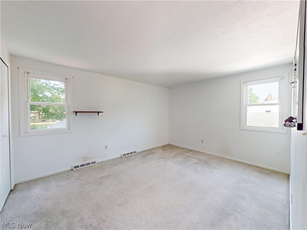 4792 Geraldine Road Richmond Heights OH 44143