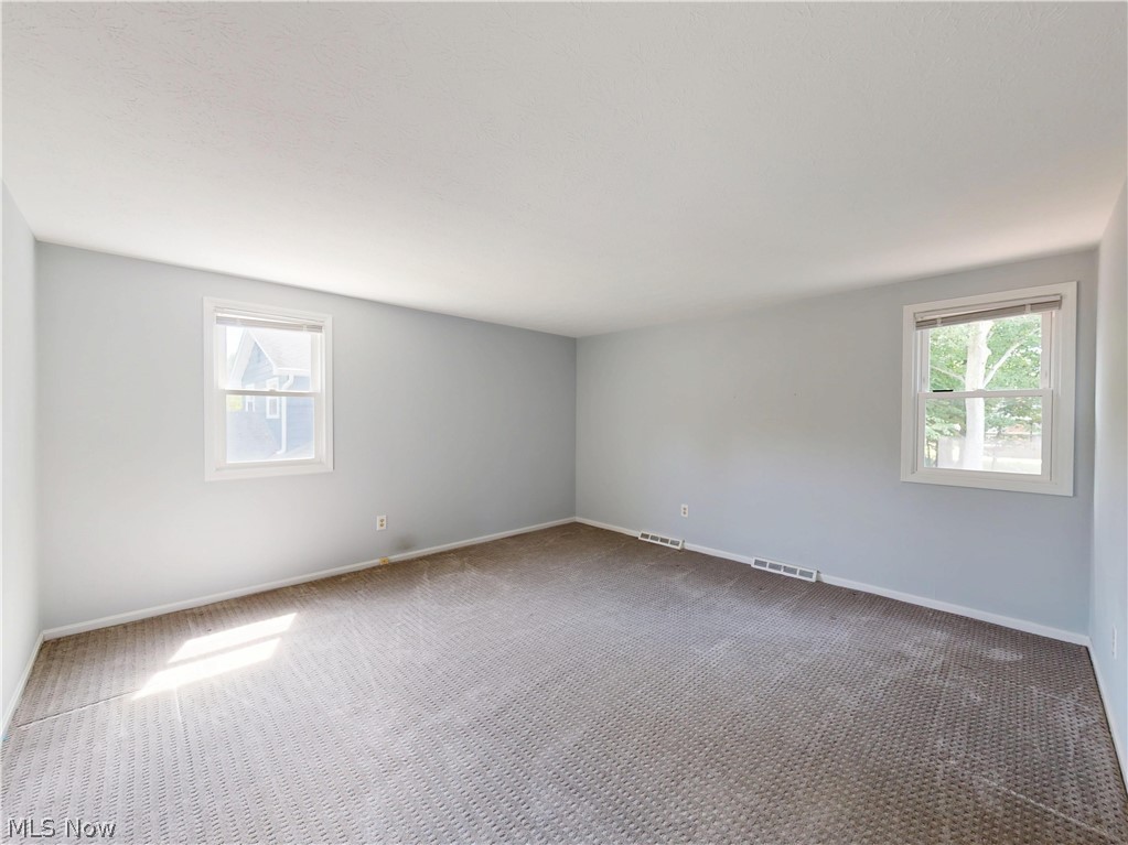 4792 Geraldine Road Richmond Heights OH 44143