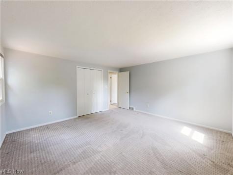 4792 Geraldine Road Richmond Heights OH 44143