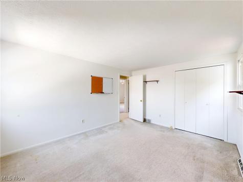 4792 Geraldine Road Richmond Heights OH 44143