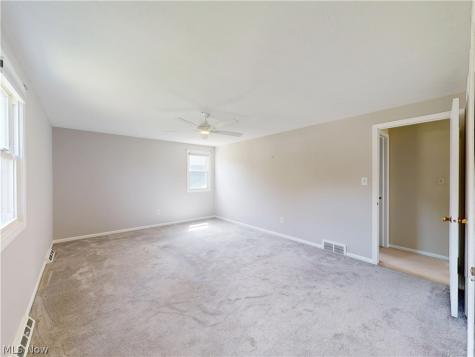 4792 Geraldine Road Richmond Heights OH 44143
