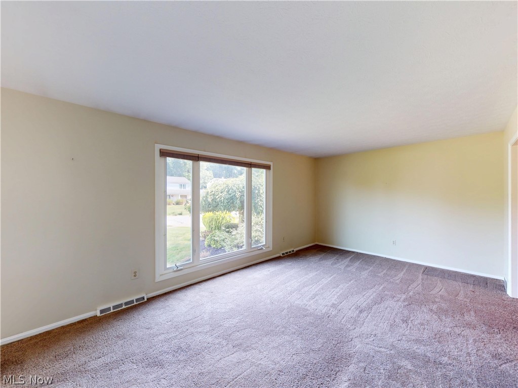 4792 Geraldine Road Richmond Heights OH 44143