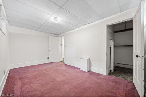 225 W Indiana Avenue Sebring OH 44672