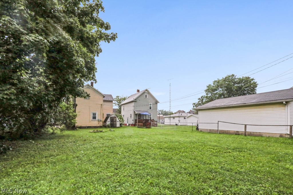 225 W Indiana Avenue Sebring OH 44672