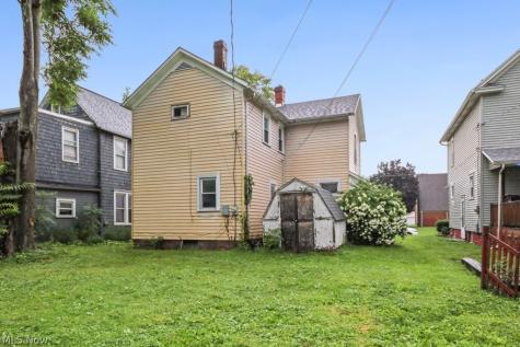 225 W Indiana Avenue Sebring OH 44672