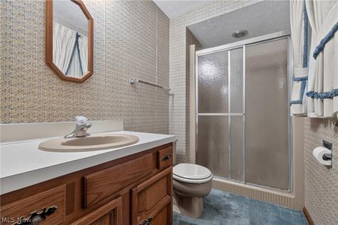 2550 Dogwood Drive NE Massillon OH 44646