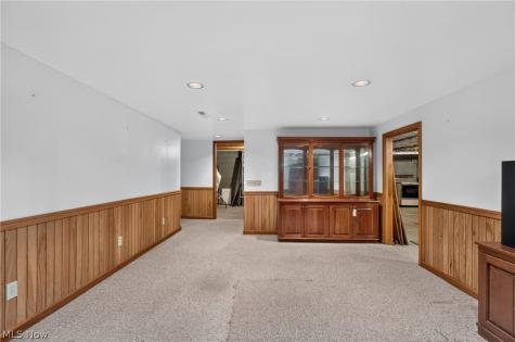2550 Dogwood Drive NE Massillon OH 44646