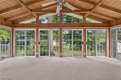 2550 Dogwood Drive NE Massillon OH 44646