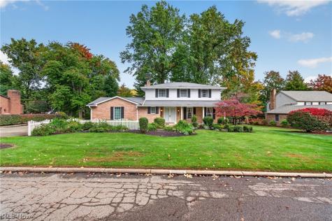 2550 Dogwood Drive NE Massillon OH 44646