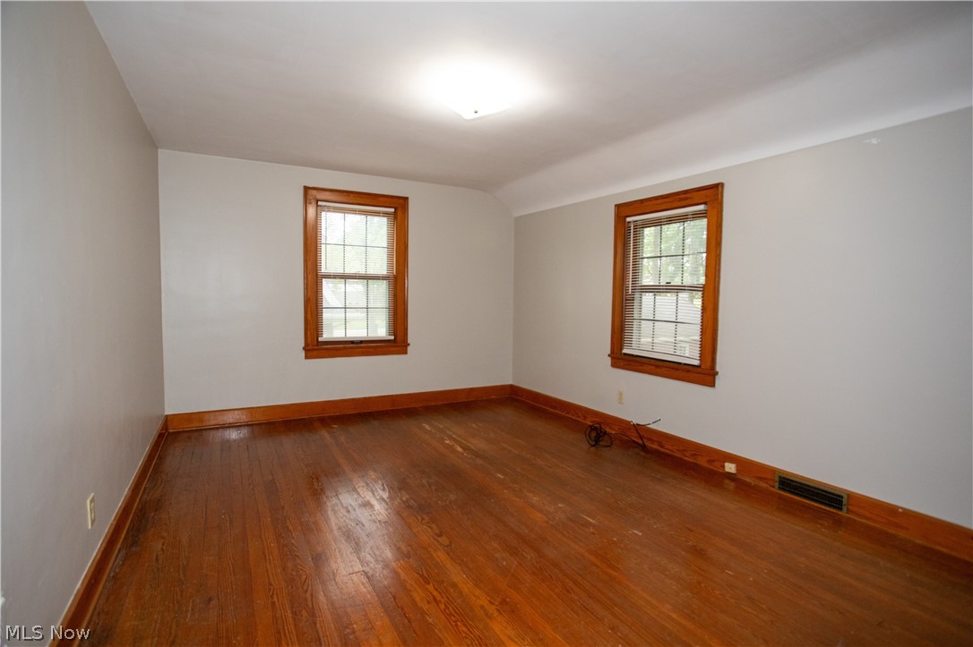 655 E Liberty Street Hubbard OH 44425