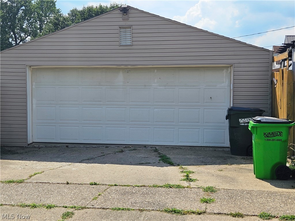 1555 Hay Avenue Coshocton OH 43812