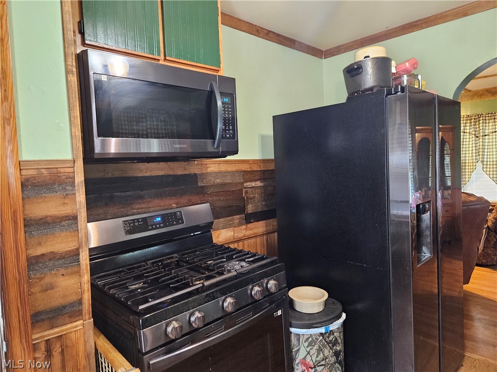 1555 Hay Avenue Coshocton OH 43812