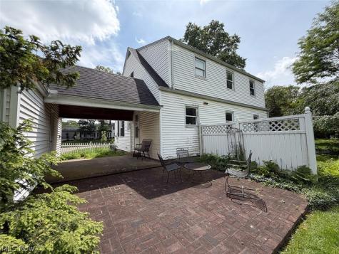 711 Woodrow Street NW North Canton OH 44720