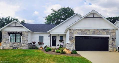 5705 Shadow Ridge Circle NW North Canton OH 44720