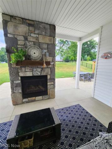 5705 Shadow Ridge Circle NW North Canton OH 44720