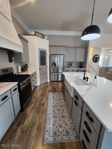 5705 Shadow Ridge Circle NW North Canton OH 44720