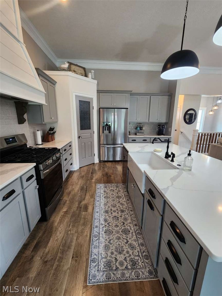 5705 Shadow Ridge Circle NW North Canton OH 44720