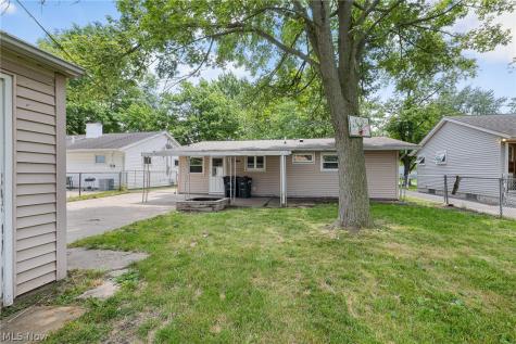 436 Ambler Drive Elyria OH 44035