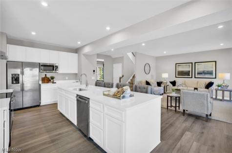 1024 Kadas Lane Wooster OH 44691