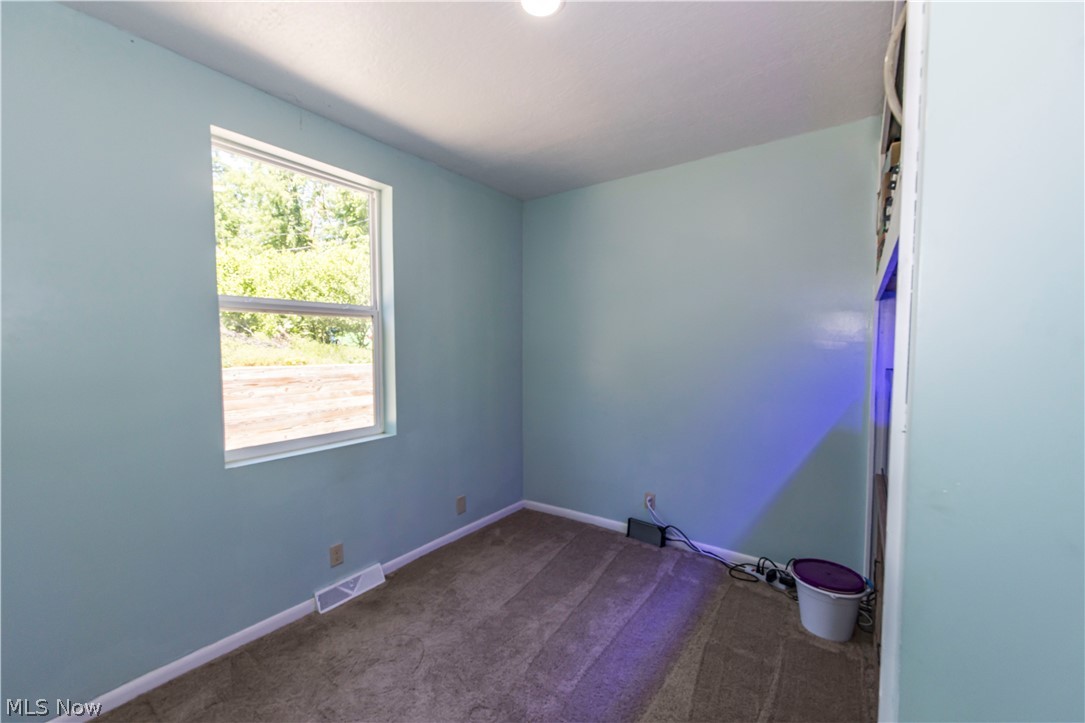 590 Pear Drive Akron OH 44319