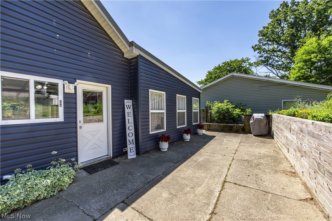 590 Pear Drive Akron OH 44319