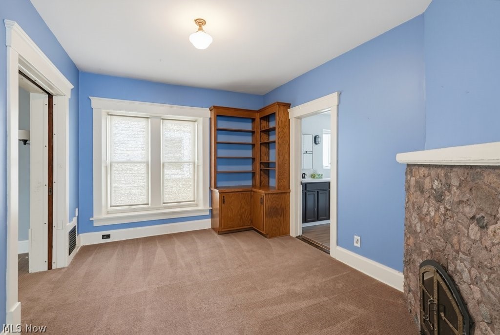 102 Marvin Avenue Akron OH 44302
