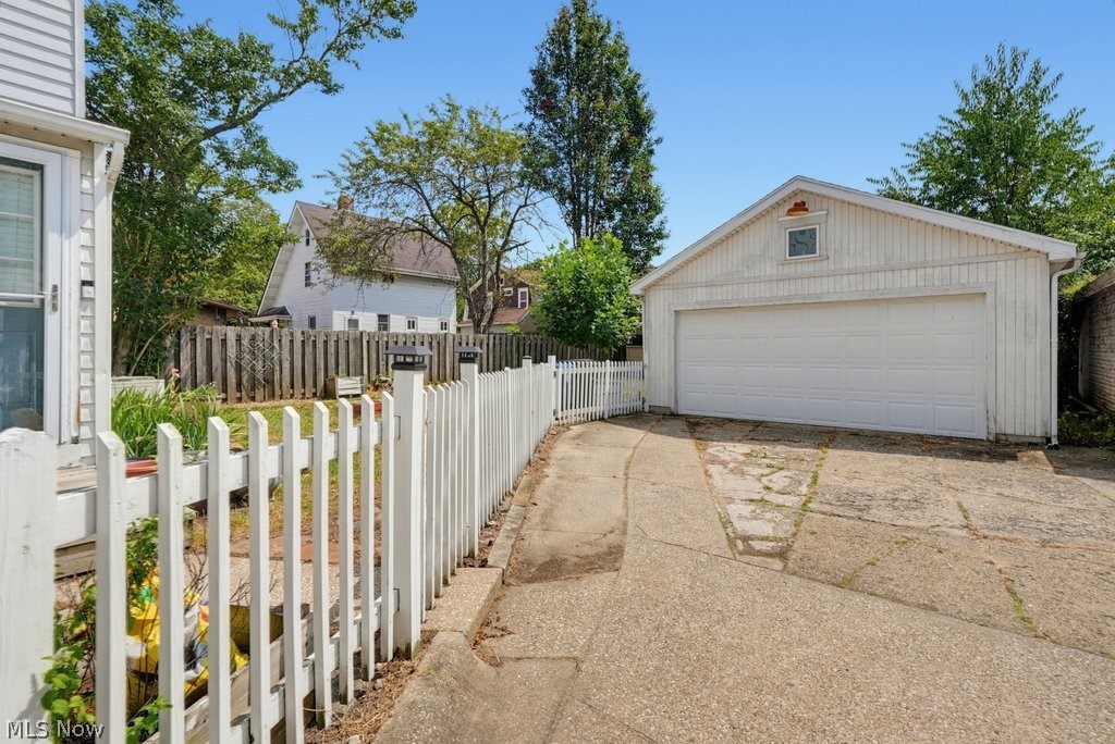 102 Marvin Avenue Akron OH 44302