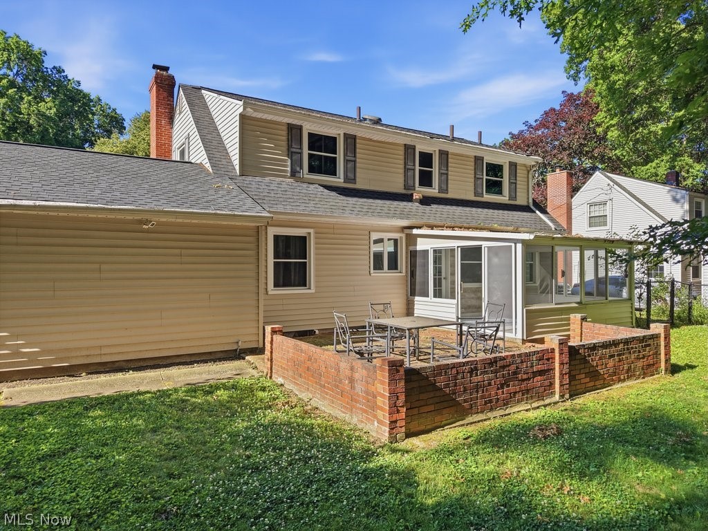 136 Pinehurst Road Munroe Falls OH 44262