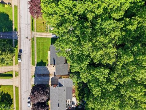 136 Pinehurst Road Munroe Falls OH 44262