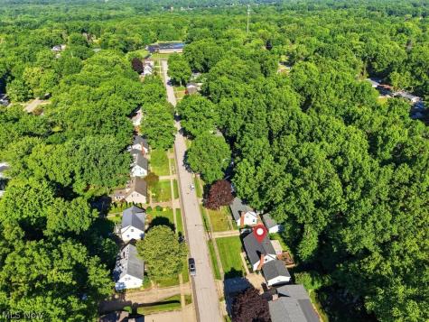 136 Pinehurst Road Munroe Falls OH 44262